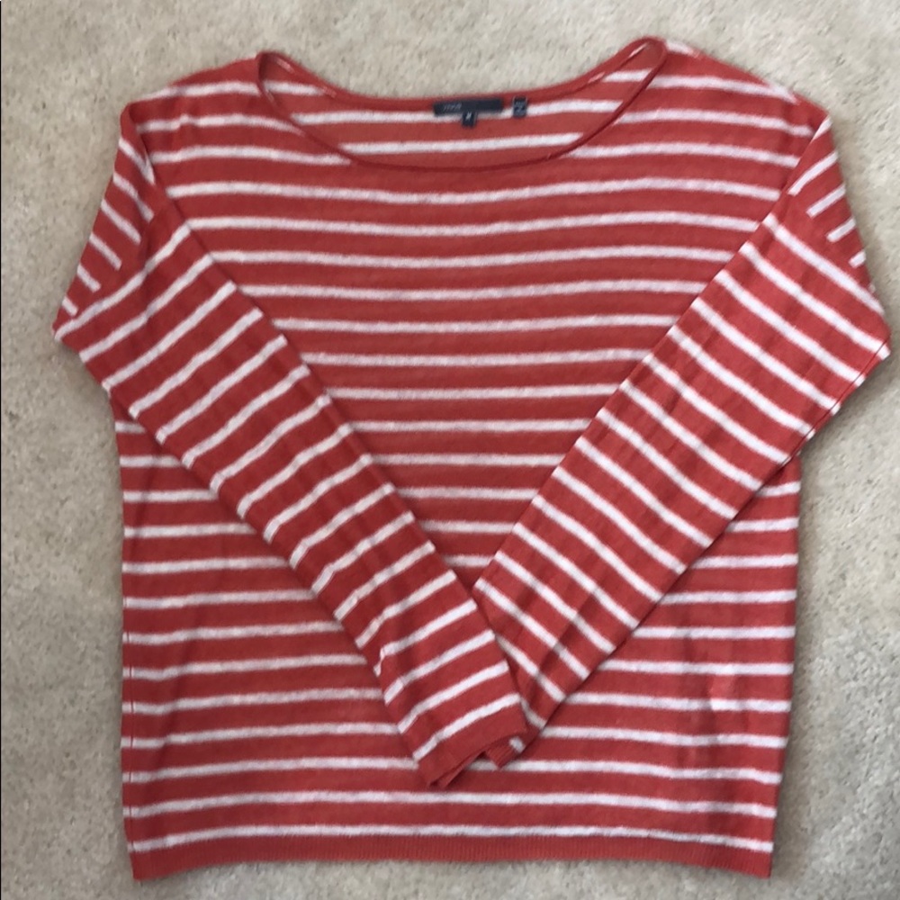 NWOT Vince light weight top/sweater. A MUST HAVE!